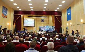 Идет Форум МЧС России и общественных организаций «Общество за безопасность»