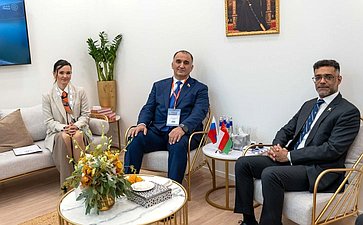 Мохмад Ахмадов обсудил с оманской делегацией во главе с заместителем Министра туризма и культурного наследия Султаната Оман Аззаном Кассимом Аль-Бусаиди перспективы сотрудничества в сфере туризма