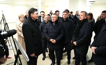 Сенаторы провели осмотр строящейся общеобразовательной школы г. Иркутска