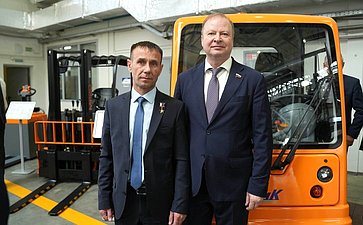 В рамках выездного заседания Комитета СФ по обороне и безопасности сенаторы посетили ряд социально значимых предприятий Свердловской области