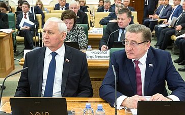 Н. Тихомиров и С. Лукин