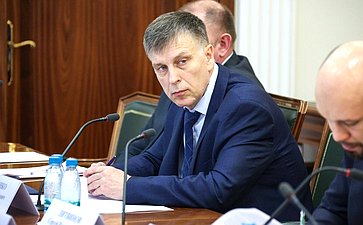 Совещание Комитета Совета Федерации по обороне и безопасности «Опыт внедрения и применения беспилотных систем в войсках национальной гвардии Российской Федерации»