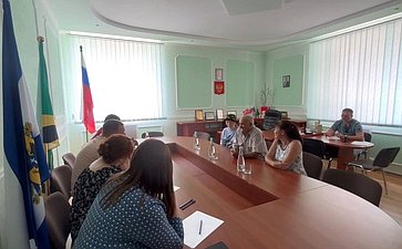 Игорь Кастюкевич провел прием по личным вопросам в пгт Новотроицкое Херсонской области