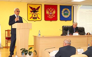 Баир Жамсуев в поселке Агинское принял участие в первом организационном заседании Собрания представителей Агинского Бурятского округа