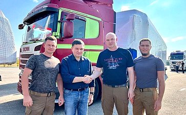 Новые трамваи – подарок от Ленинградской области доставлены в Енакиево Донецкой Народной Республики