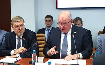 Совещание «О положении дел в Европейском союзе в контексте его милитаризации. Влияние милитаризации ведущих мировых держав на соотношение сил в мире»