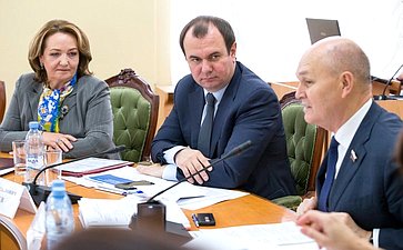 Михаил Щетинин провел парламентские слушания на тему «Ключевые факторы развития аграрного образования»