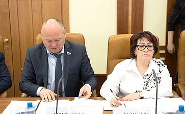 А. Кондратенко и Л. Талабаева