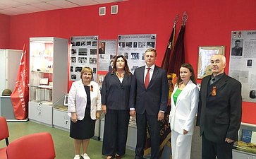 Андрей Епишин принял участие в открытии Памятного знака Герою Советского Союза Сергею Ушакову