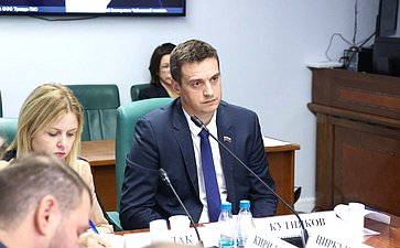 Совещание «О реализации протокола совещания по вопросу определения долгосрочной потребности ведомств силового блока в продукции легкой промышленности, проведенного Министерством промышленности и торговли РФ 8 сентября 2025 г.»
