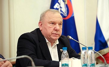 Сенаторы обсудили успешные практики и предложения по развитию НКО