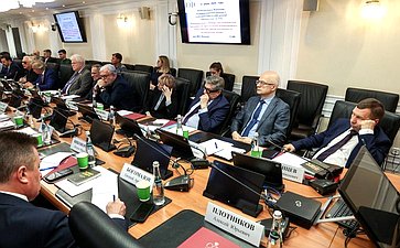 Круглый стол на тему «Решающая роль в Победе над гитлеровской Германией как одна из основ международного статуса России. Против покушений на историческую правду»