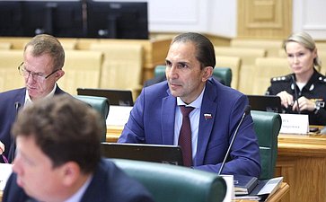 Андрей Хапочкин