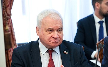 Андрей Денисов