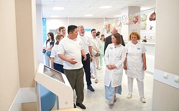 Сенаторы посетили Детский городской Консультативно-диагностический центр
