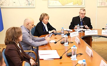Сенаторы приняли участие в круглом столе на тему «Образовательные мосты: университеты и языковые центры как важный фактор продвижения русского языка за рубежом»