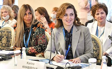 Заседание тематической сессии «Женщины-ученые и глобальные вызовы современности»