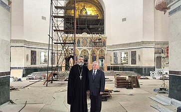 Василий Голубев посетил строящийся в Ростове-на-Дону храм Святого Георгия Победоносца