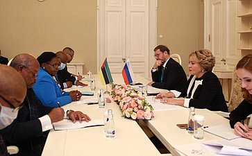 Встреча Валентины Матвиенко с Председателем Ассамблеи Республики Мозамбик