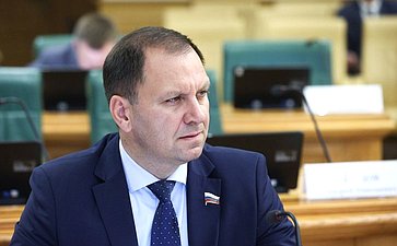 Михаил Илезов