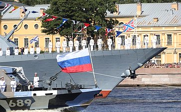 Главный военно-морской парад в Санкт-Петербурге