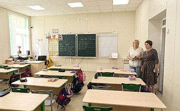 Екатерина Алтабаева посетила среднюю общеобразовательную школе № 47 им. М.П. Ситко