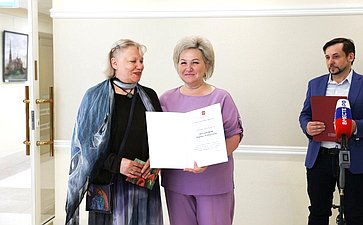 Презентация выставки работ наставников победителей Всероссийского художественного конкурса «Жизнь деленная на граммы»