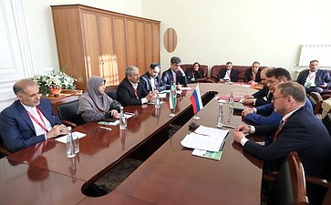 Встреча заместителя Председателя СФ Константина Косачева с Вице-президентом Исламской Республики Иран, руководителем Организации по защите окружающей среды Ирана (фото Фонд Росконгресс)