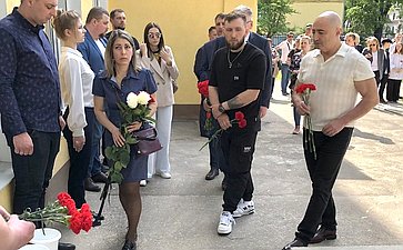 В нижегородской школе № 29 открыли мемориальную доску Никите Овчинникову — бойцу, погибшему при исполнении воинского долга в зоне СВО