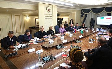 Встреча Председателя Совета Федерации Валентины Матвиенко с Председателем Меджлиса Туркменистана Дуньягозель Гулмановой