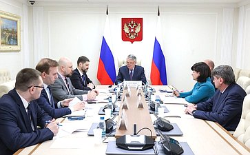 Заместитель Председателя СФ Юрий Воробьев провел совещание по подготовке и проведению российско — белорусского патриотического проекта «Непокорённые»