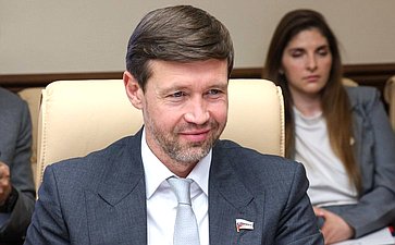 Артем Шейкин (фото пресс-служба Совета Федерации)
