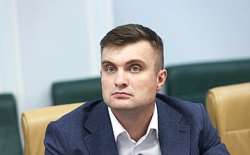 Круглый стол на тему «Инструменты развития производства малотоннажной химии в условиях санкционного давления»
