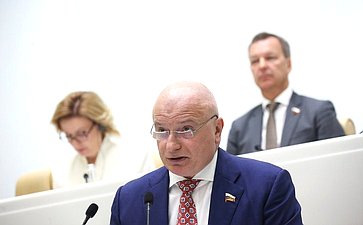 Андрей Клишас