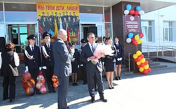Николай Федоров посетил Лицей государственной службы и управления в г. Канаш Чувашской Республики