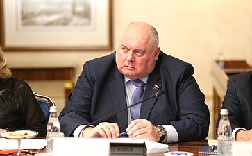Сергей Аренин