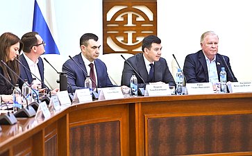 Сенаторы приняли участие в заседании Межведомственного координационного штаба по вопросам развития рынка шерсти на территории Российской Федерации