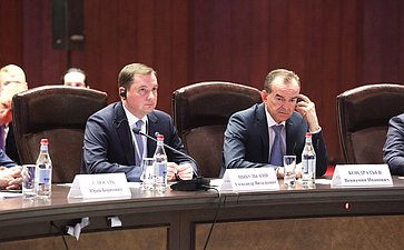 Председатель Совета Федерации Валентина Матвиенко приняла участие в пленарном заседании Десятого Российско-Армянского межрегионального форума в Ереване