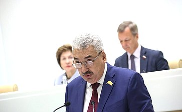 Председатель Государственного Совета региона Леонид Черкесов
