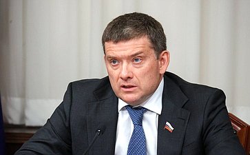 Николай Журавлев