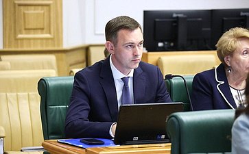 Расширенное заседание Комитета СФ по федеративному устройству, региональной политике, местному самоуправлению и делам Севера «О развитии коммунальной инфраструктуры в Саратовской области»