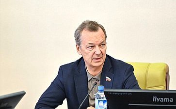 Андрей Яцкин