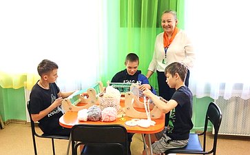 Наталья Котова посетила Челябинский областной центр социальной защиты «Семья»