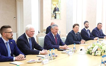 Встреча сенаторов с Председателем Совета Республики Национального собрания Беларуси Натальей Кочановой (фото: Пресс-служба Совета Республики Национального собрания Беларуси)