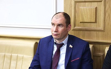 Дмитрий Перминов