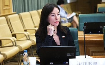 Елена Дягилева