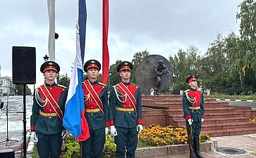 Айрат Гибатдинов почтил память жертв теракта в Беслане