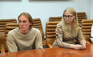 Встреча сенатора РФ Петра Тултаева со студентами МГУ им. Н. Огарева