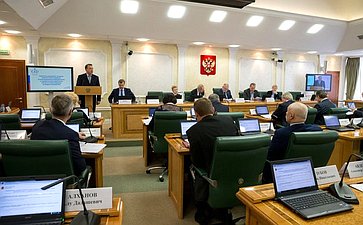 Совместное заседание комитетов СФ по конституционному законодательству и государственному строительству и по обороне и безопасности