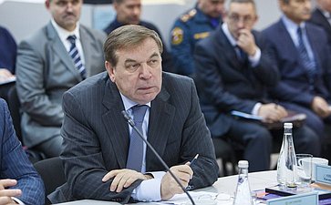 Заседание Комитета по обороне и безопасности на базе Всероссийского центра мониторинга и прогнозирования чрезвычайных ситуаций Федоряк